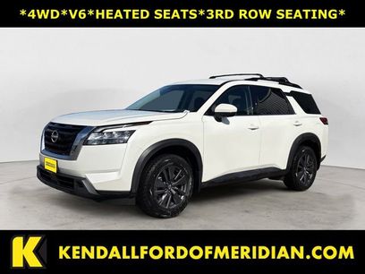 Used 2022 Nissan Pathfinder SV