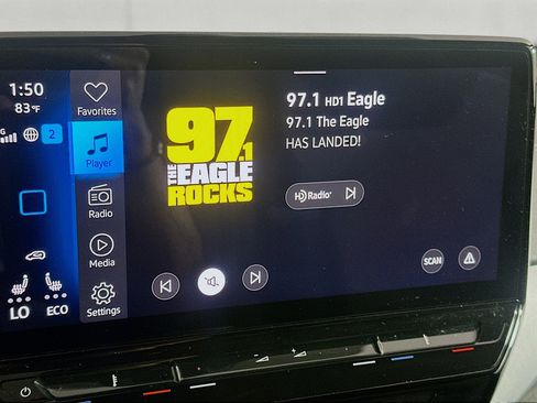 Used 2023 Volkswagen ID.4 Pro AWD/4WD image 21