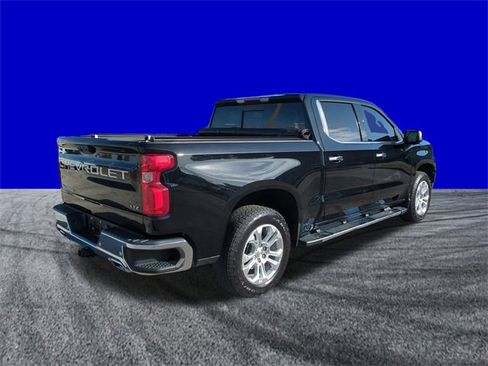 Used 2023 Chevrolet Silverado 1500 LTZ image 4