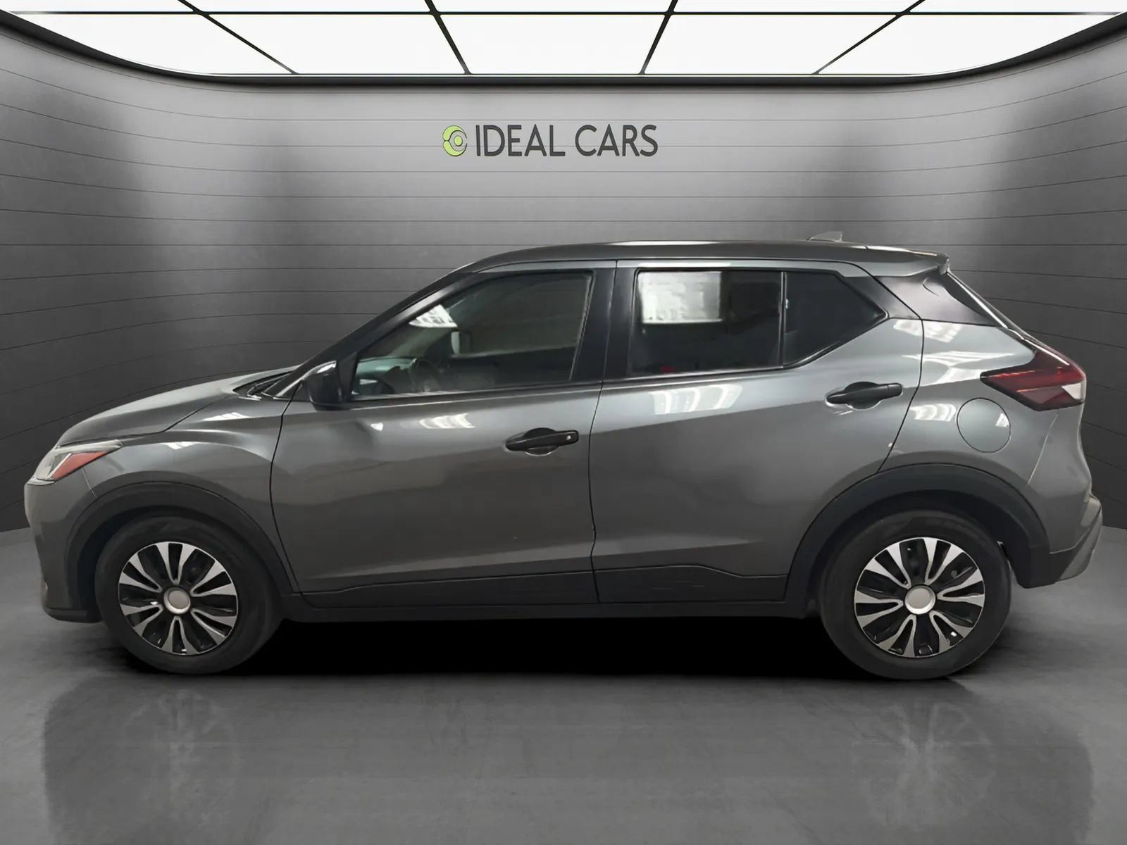 Used 2021 Nissan Kicks S FWD image 8