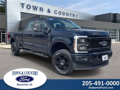 Used 2024 Ford F250 XL w/ STX Appearance Package image 1
