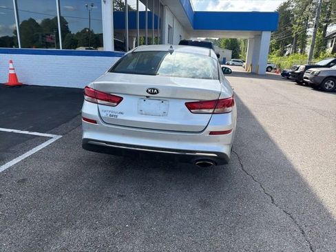 Used 2020 Kia Optima LX FWD image 14