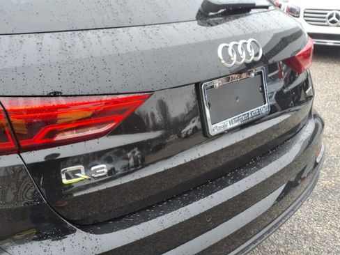 Used 2025 Audi Q3 2.0T Premium AWD/4WD image 9