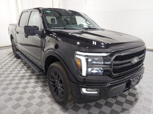 Used 2024 Ford F150 Lariat w/ Equipment Group 502A High AWD/4WD image 4