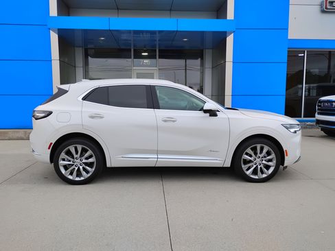 Used 2023 Buick Envision Avenir AWD/4WD image 10