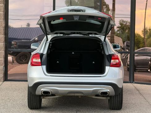 Used 2017 Mercedes-Benz GLA 250 image 29