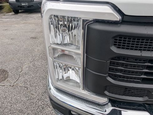New 2026 Ford F350 XL w/ 360-Degree Camera Package image 10