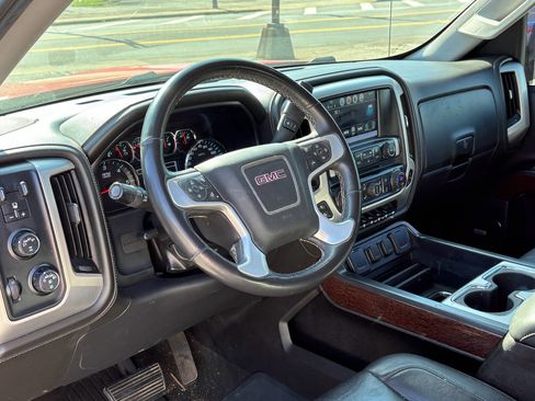Used 2017 GMC Sierra 1500 SLT AWD/4WD image 11