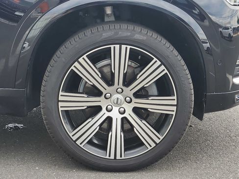 Used 2025 Volvo XC90 B6 Ultra w/ Protection Package Premier AWD/4WD image 8