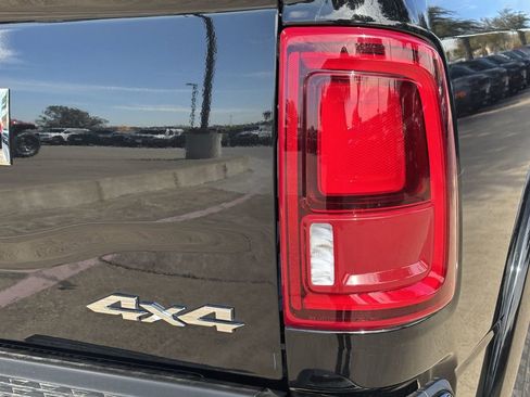 New 2026 RAM 2500 Limited AWD/4WD image 6