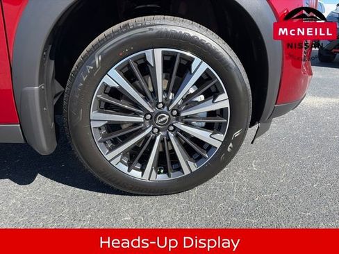 New 2026 Nissan Pathfinder Platinum AWD/4WD image 11