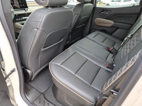 New 2026 GMC Canyon Denali image 10