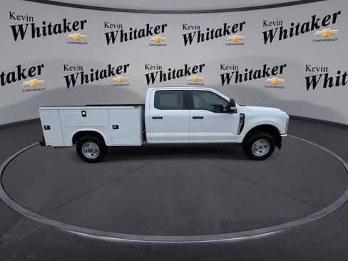 Used 2023 Ford F250 XL w/ XL Chrome Package image 9