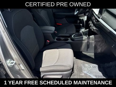 Used 2022 Kia Forte LXS w/ LXS Technology Package FWD image 9