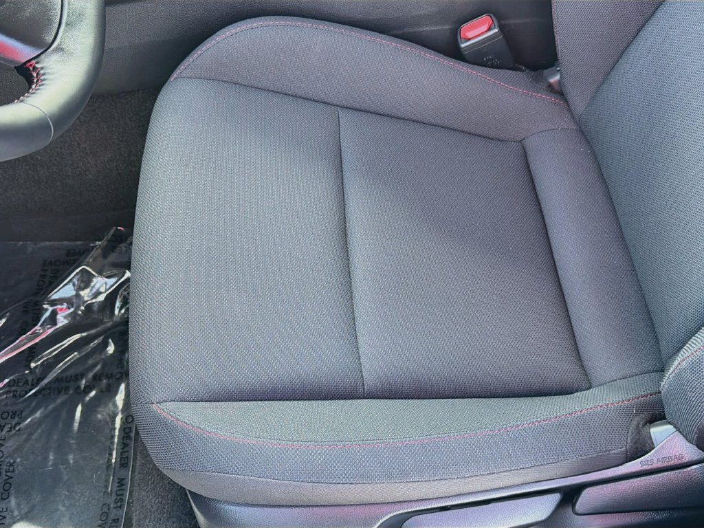 Used 2024 Toyota Prius Prime FWD image 18