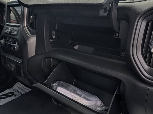 Used 2019 Chevrolet Silverado 1500 Custom w/ Custom Value Package AWD/4WD image 27