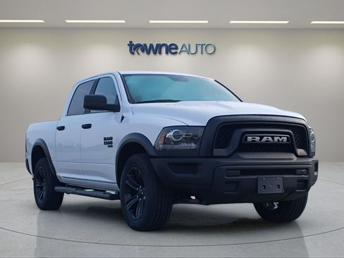 Used 2023 RAM 1500 Warlock AWD/4WD image 9