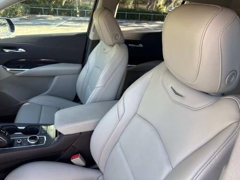 Used 2019 Cadillac XT4 Premium Luxury w/ Technology Package image 20