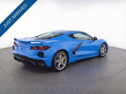 Used 2020 Chevrolet Corvette Stingray Premium Cpe w/ 3LT Preferred Equipment Group image 11