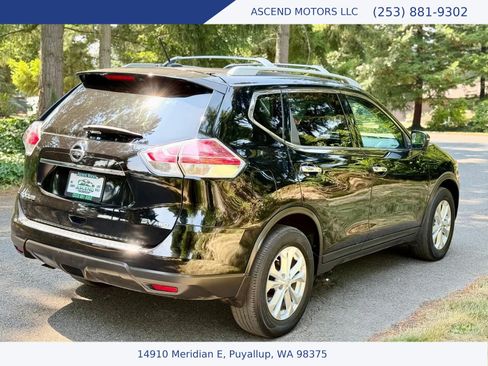 Used 2015 Nissan Rogue SV w/ SV Premium Package AWD/4WD image 5