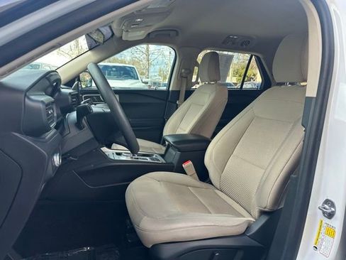 Certified 2021 Ford Explorer 2WD image 13