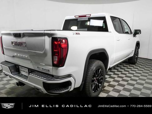 Used 2026 GMC Sierra 1500 Elevation w/ Preferred Package AWD/4WD image 3