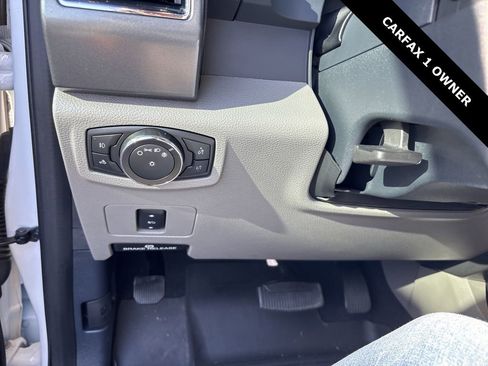 Used 2022 Ford F250 XLT w/ Black Appearance Package image 10