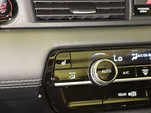 New 2026 Honda Pilot Touring image 28