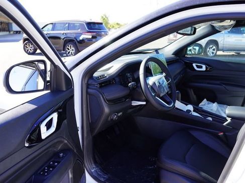 New 2026 Jeep Compass Limited AWD/4WD image 10