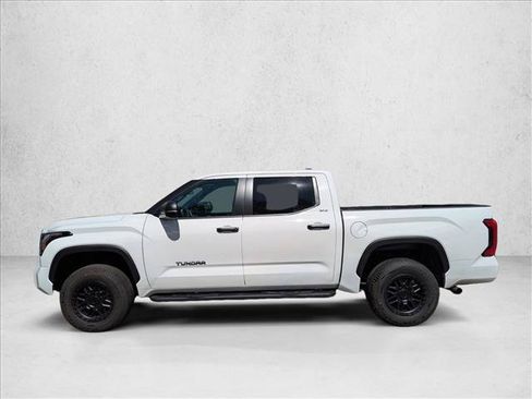 Used 2026 Toyota Tundra SR5 w/ SR5 Convenience Package AWD/4WD image 8