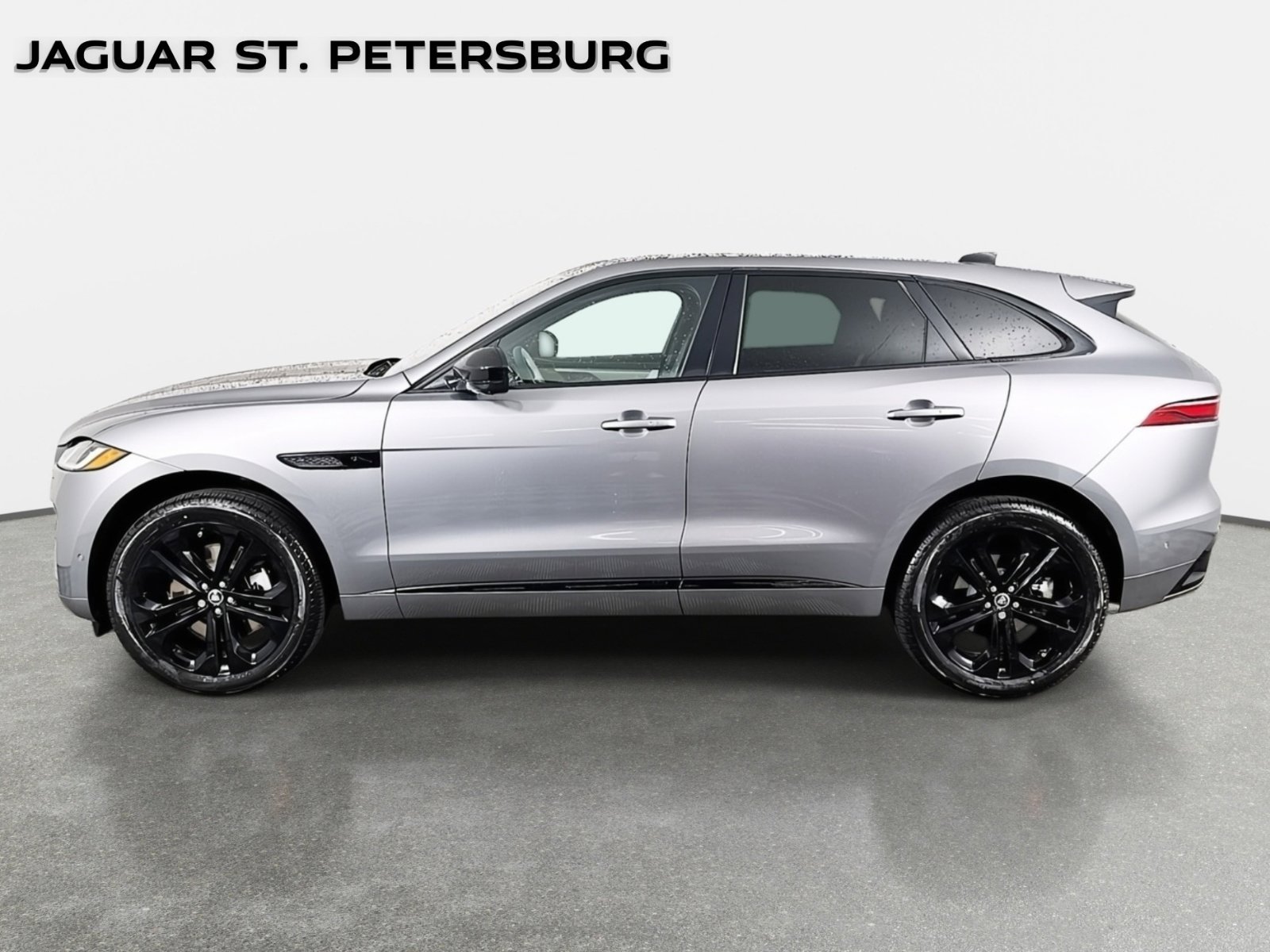New 2026 Jaguar F-PACE R-Dynamic S AWD/4WD image 7