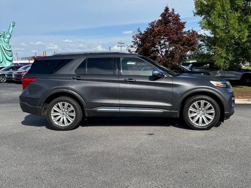 Used 2020 Ford Explorer Limited AWD/4WD image 2