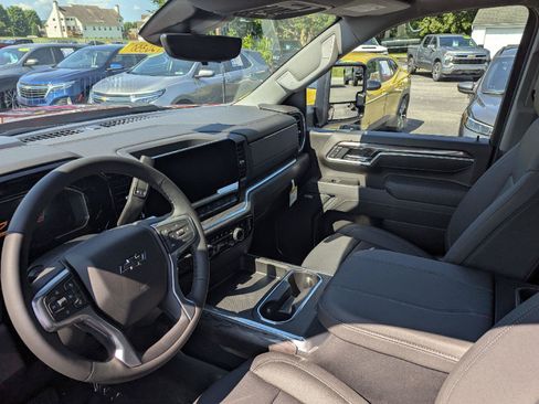 New 2026 Chevrolet Silverado 2500 LTZ w/ Trail Boss Package AWD/4WD image 19