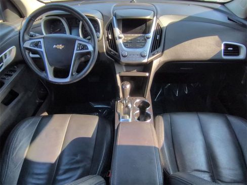 Certified 2017 Chevrolet Equinox LT w/ Convenience Package image 17