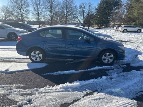 Used 2014 Honda Civic LX image 4