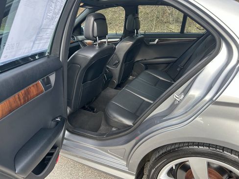 Used 2014 Mercedes-Benz C 250 Sedan image 15