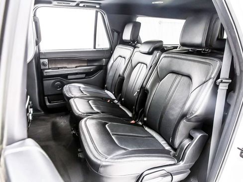 Used 2021 Ford Expedition Max Limited RWD image 29