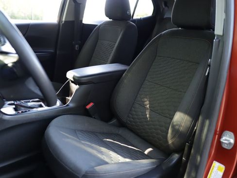 Used 2020 Chevrolet Equinox LT FWD image 20