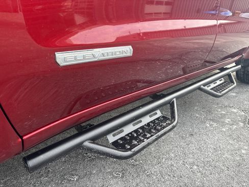 Used 2023 GMC Sierra 1500 Elevation image 31