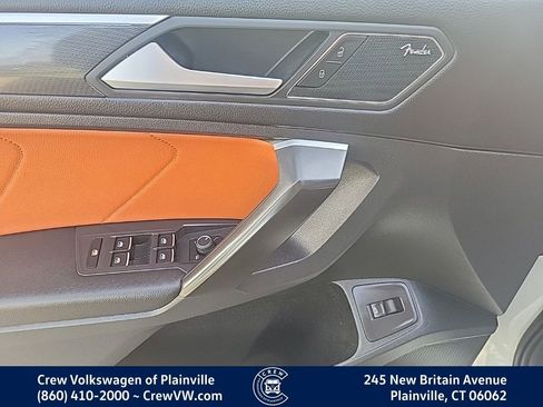 Certified 2021 Volkswagen Tiguan SEL Premium R-Line image 38