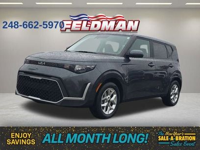 Used 2023 Kia Soul LX w/ LX Technology Package