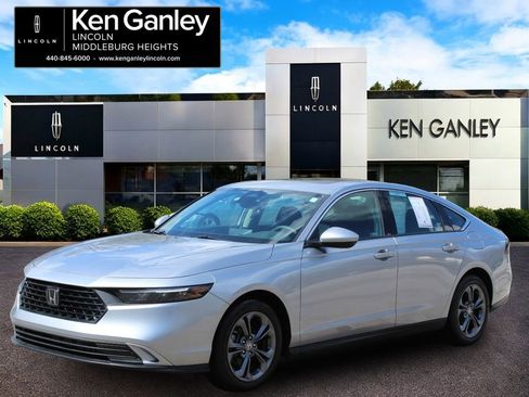 Used 2023 Honda Accord EX image 3