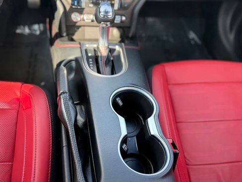 Used 2022 Ford Mustang GT Premium w/ Equipment Group 401A RWD image 18