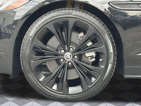 New 2024 Jaguar XF R-Dynamic SE AWD/4WD image 12