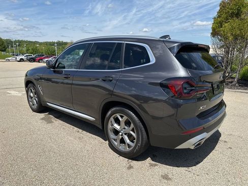 Used 2023 BMW X3 xDrive30i w/ Premium Package AWD/4WD image 5