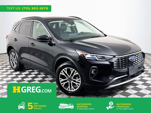 Used 2024 Ford Escape Platinum image 1