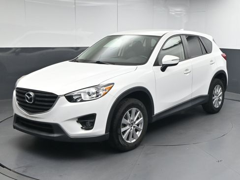 Used 2016 MAZDA CX-5 Touring image 4