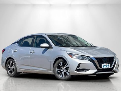 Used 2022 Nissan Sentra SV FWD image 2