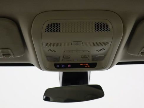 Used 2021 Cadillac XT5 Premium Luxury w/ LPO, Floor Liner Package FWD image 25