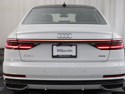 Used 2021 Audi A8 L 4.0T w/ Executive Plus Package AWD/4WD image 17
